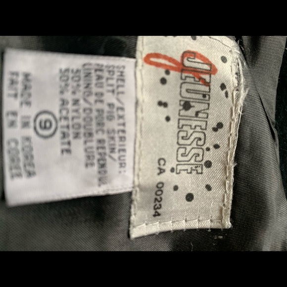 Black suede mini skirt size 6 lined inside - Picture 3 of 3